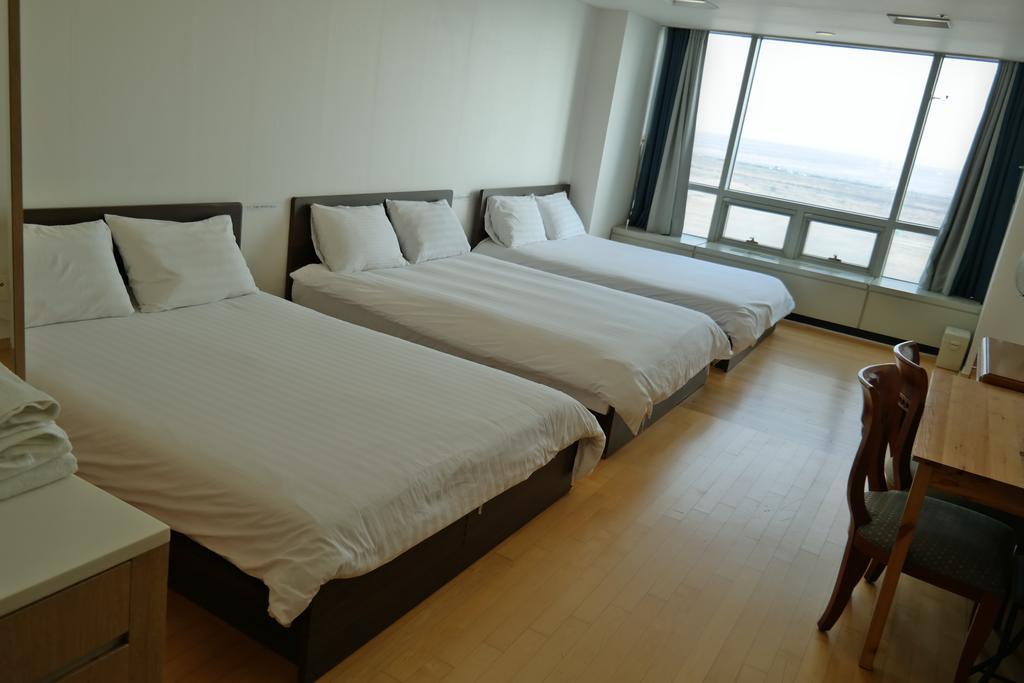 Crown House Incheon Exterior foto
